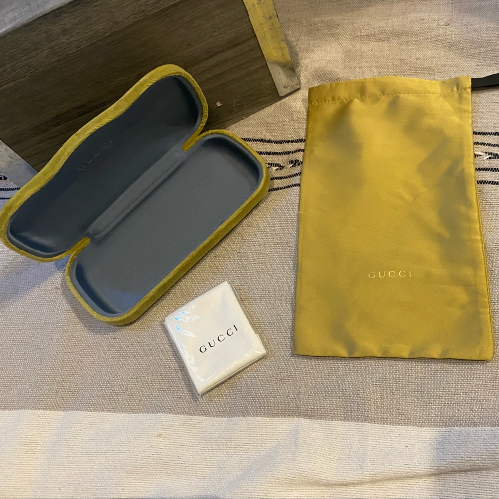 Gucci sunglasses  case small